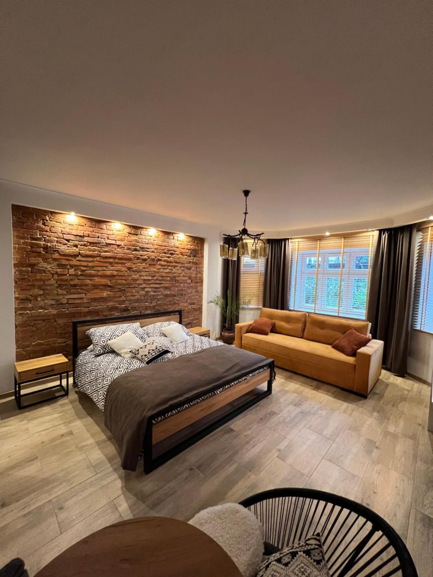Apartamenty K9 Kalwaria Zebrzydowska Esterno foto
